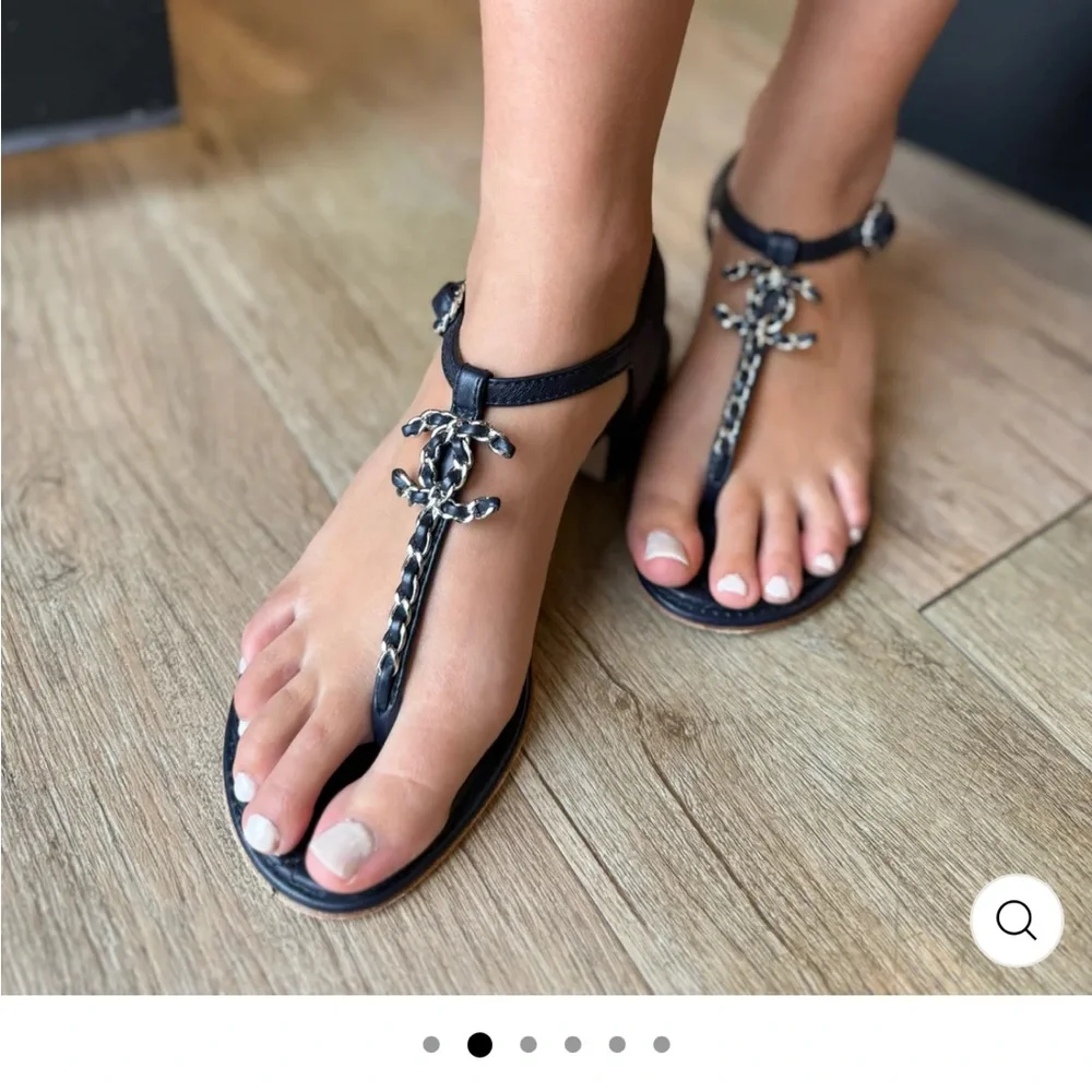 RARE BLUE ❤️CHANEL LOGO Sandals GOLD Chain Accent